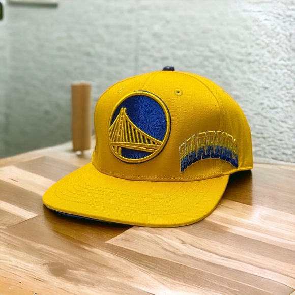 Pro Standard Other - NEW AUTHENTIC Pro Standard NBA Golden State Warriors Hometown Snapback Hat Yello